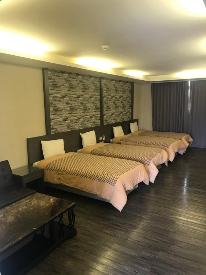 Carnival Motel Tajpej Kültér fotó