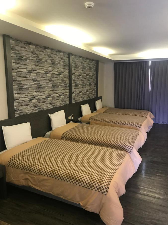 Carnival Motel Tajpej Kültér fotó