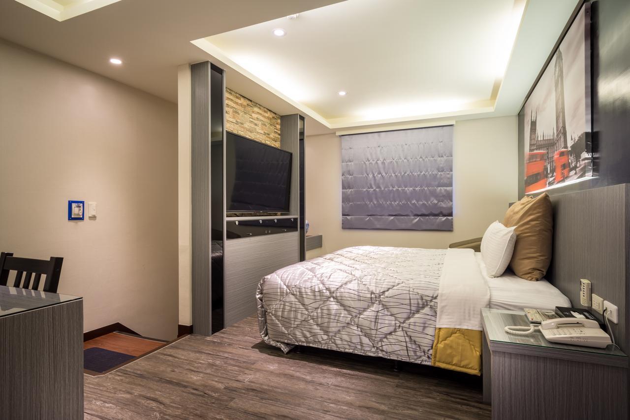 Carnival Motel Tajpej Kültér fotó